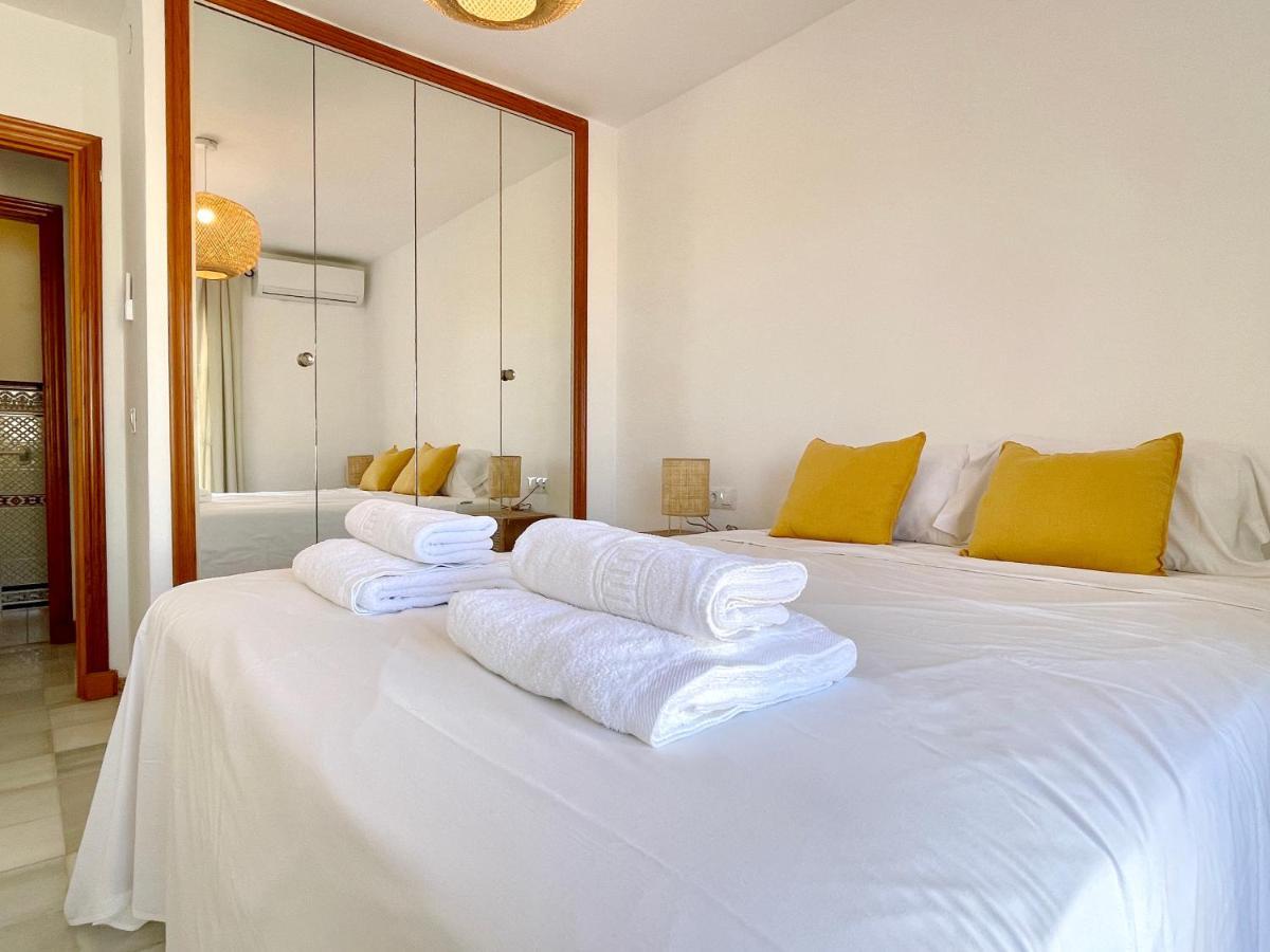Semidetached Duplex Home At Puebla Aida, Mijas Golf With Pool, Golf And Sea Views Málaga Exterior foto